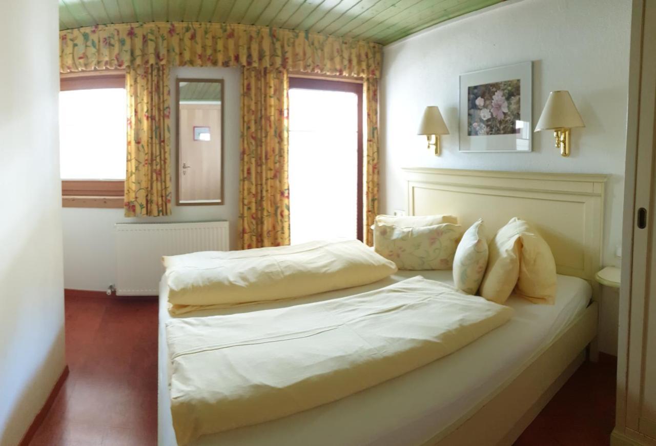 Alpenrose Hotel-Garni Gerlos Exterior photo
