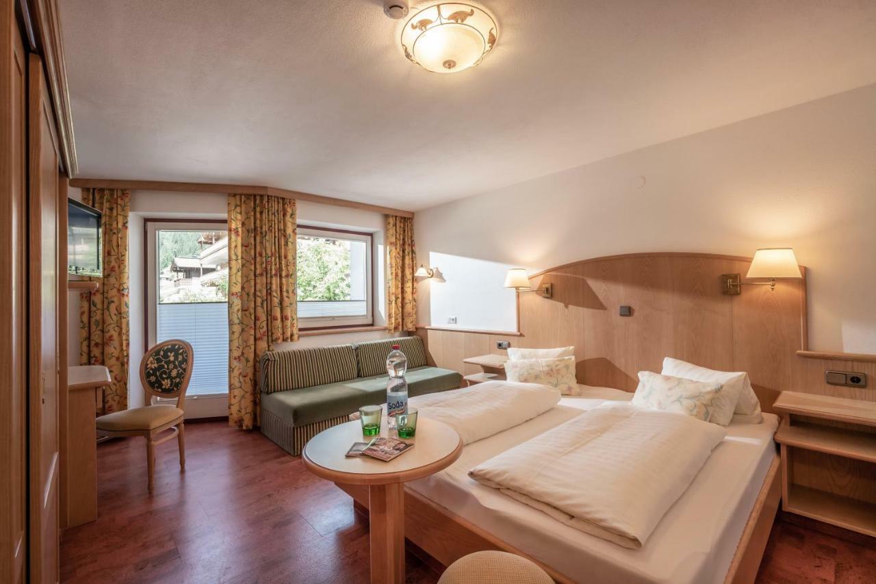 Alpenrose Hotel-Garni Gerlos Exterior photo