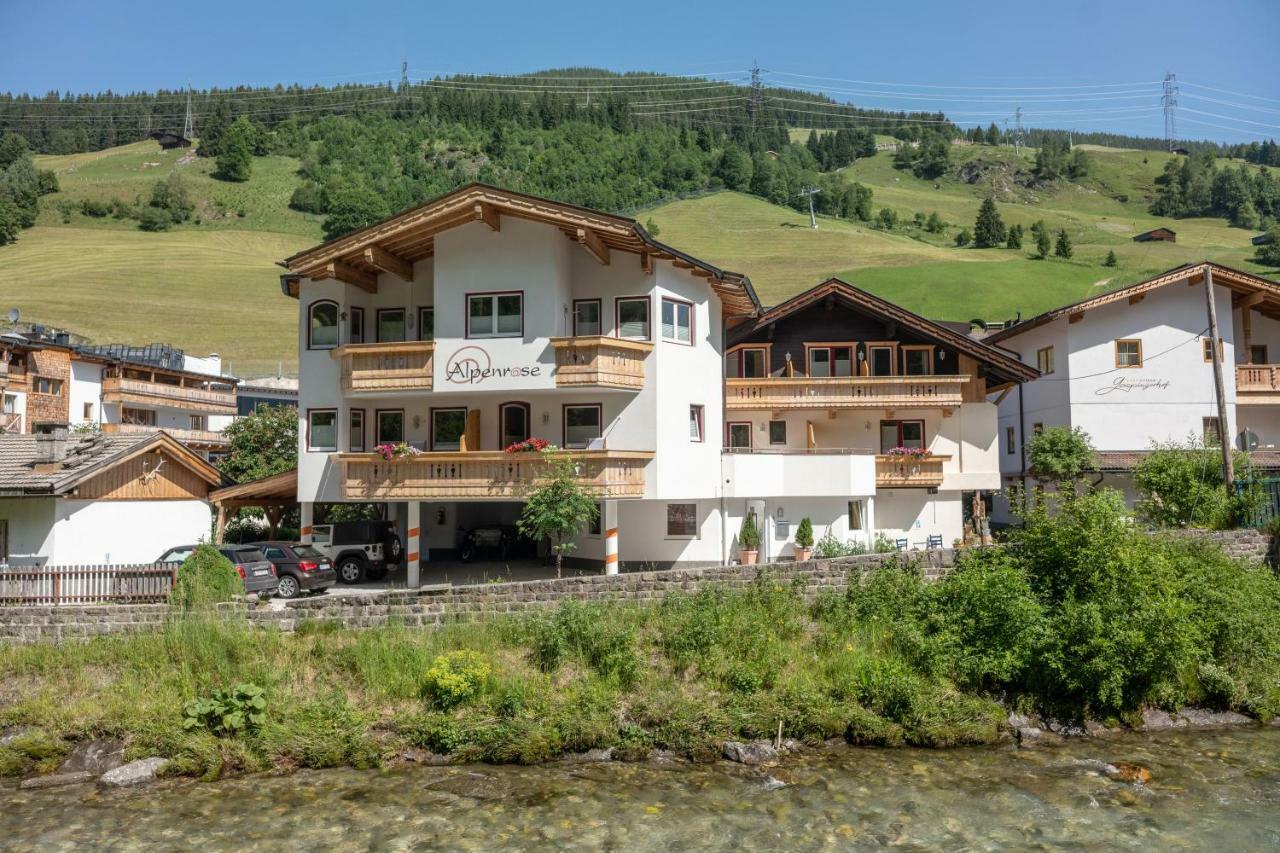 Alpenrose Hotel-Garni Gerlos Exterior photo